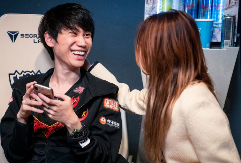 G2绝杀DK，Doinb完成史诗逆转鏖战多局入围赛，点燃全场激情