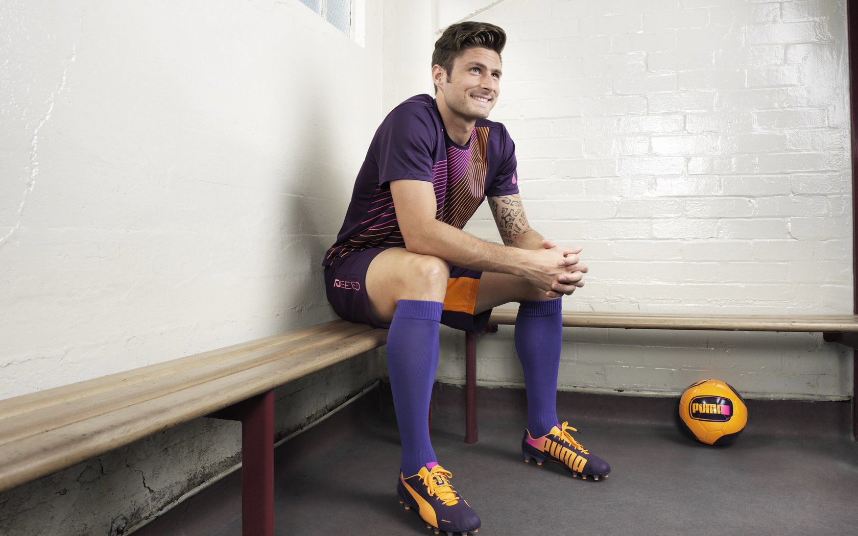 绝境反击！从心魔囚徒到英雄之路，特奥如何完成职业生涯最华丽蜕变？